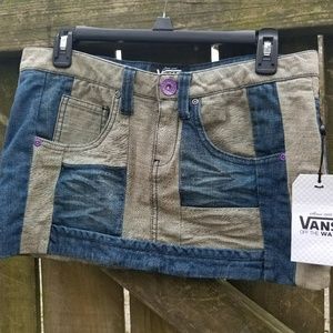 Women's Vans Denim Jean Mini Skirt - Size 7 - NWT